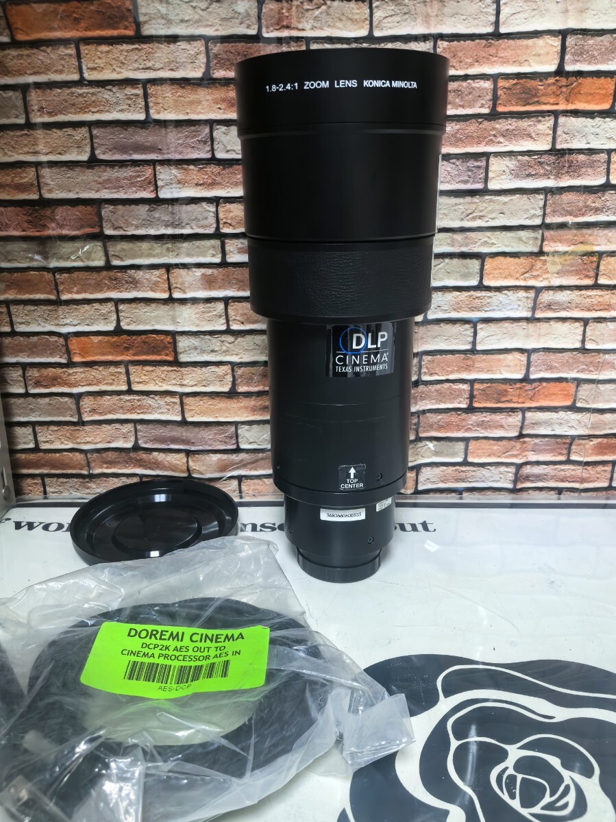 KONICA MINOLTA コニカミノルタ DLP Cinema 1.8-2.4:1 ZOOM LENS（ 中古現状品