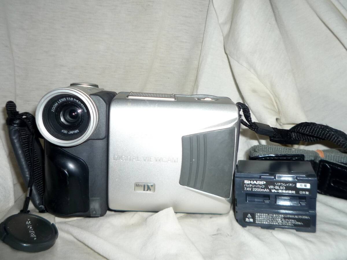 シャープ デジタルビデオカメラ VL-DC3 (劣化バッテリー付)難あり動作品