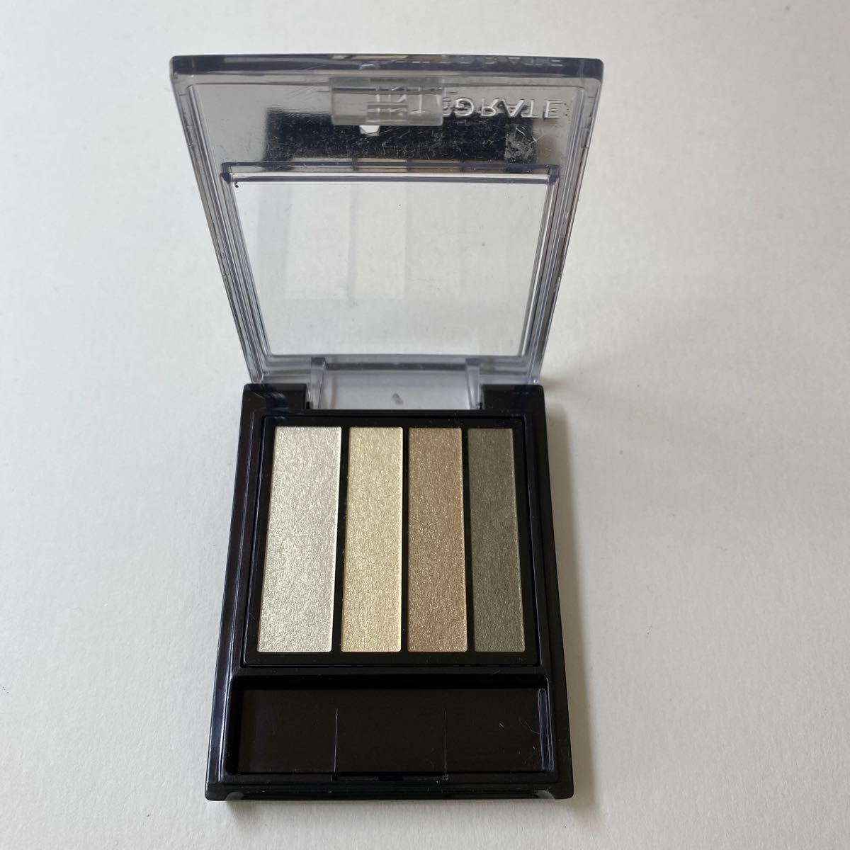 インテグレート ダイヤモンドアイズ　GD862 アイシャドウ アイカラー