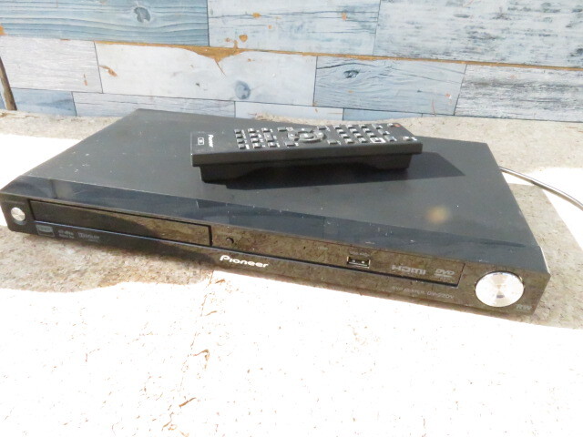 ◆中古現状売◆Pioneer/パイオニア　DVDプレーヤー　2011年　リモコン付　Model:DV-220V　通電のみ/再生出来ず