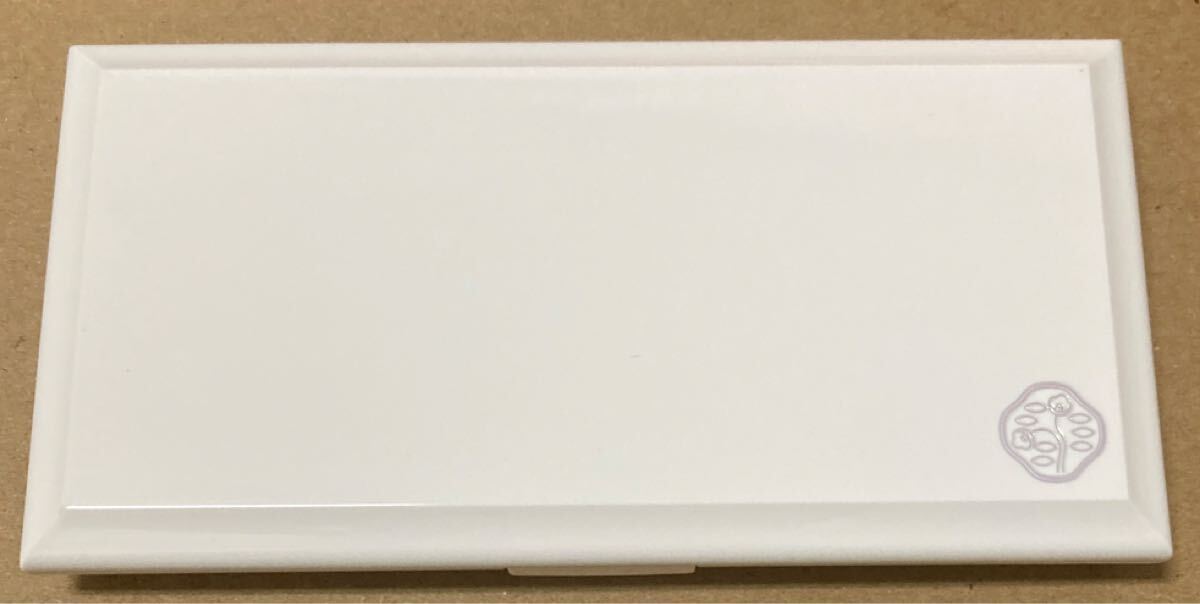 資生堂SHISEIDO ホワイトルーセントブライトニング スポットコントロール10g SPF25 PA+++ 未使用品ケース付きパウダーファンデーション