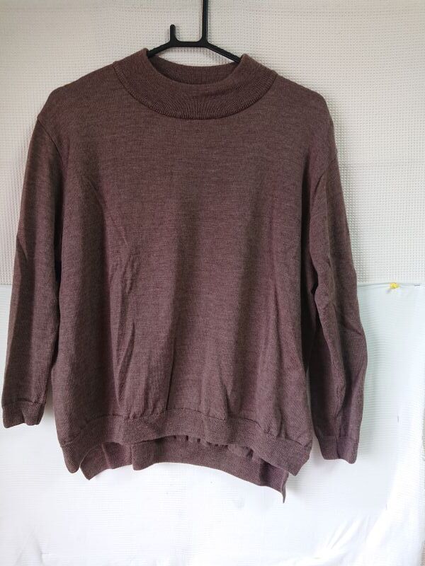 ★ほぼ美品★ブラウン系 ウール100％★NARU 綺麗です。 1か所傷あり 