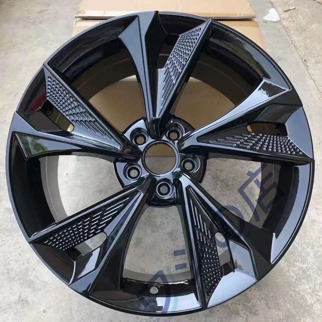 高品質 19 インチホイール 8.5J ET+35 ハブ径 66.5mm 4 本セット アウディ A4 (B9 型)/A5 (F5 型)/A6 (C8 型)/A7/Q5 対応 カスタム用