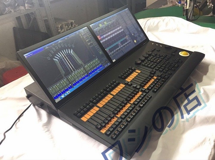 MA2 ライトコントローラー ブラックホースコンソール ライトショー用 大型クラブ向けライティングコンソール