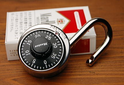 アメリカ製 ダイヤル式 鍵 MasterLock マスターロック 社 ロック 新品