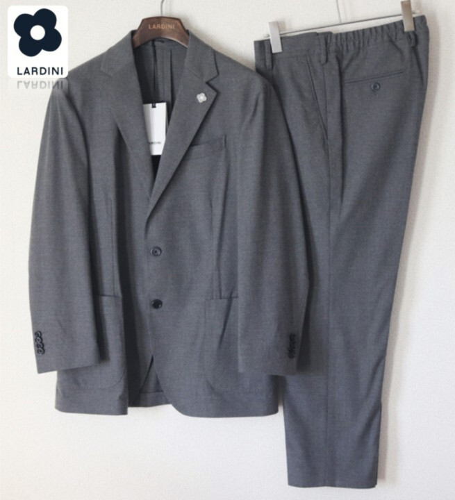 215,600円新品タグ付き【LARDINI ラルディーニ】EASY WEAR 起毛 3Bシングルスーツ 50 ブートニエール付き v7690