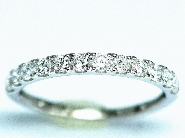 【宝石屋本舗】良質　計0.50ct　天然ダイヤモンド　PT950　エタニティリング