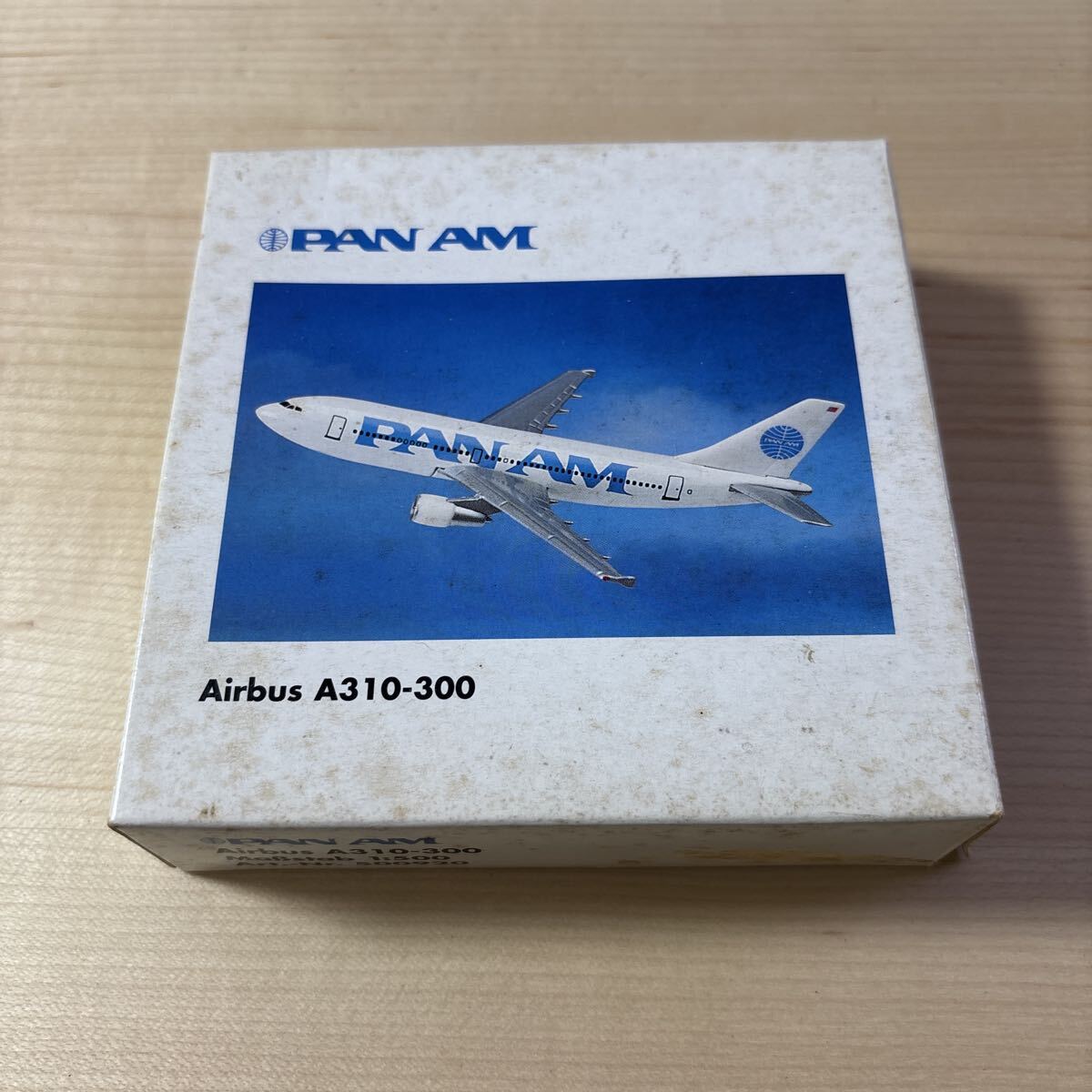 航空機模型 ダイキャスト ヘルパ 1/500 飛行機 herpa エアバス Airbus A310-300 PAN AM パンナム パンアメリカ レジ番なし