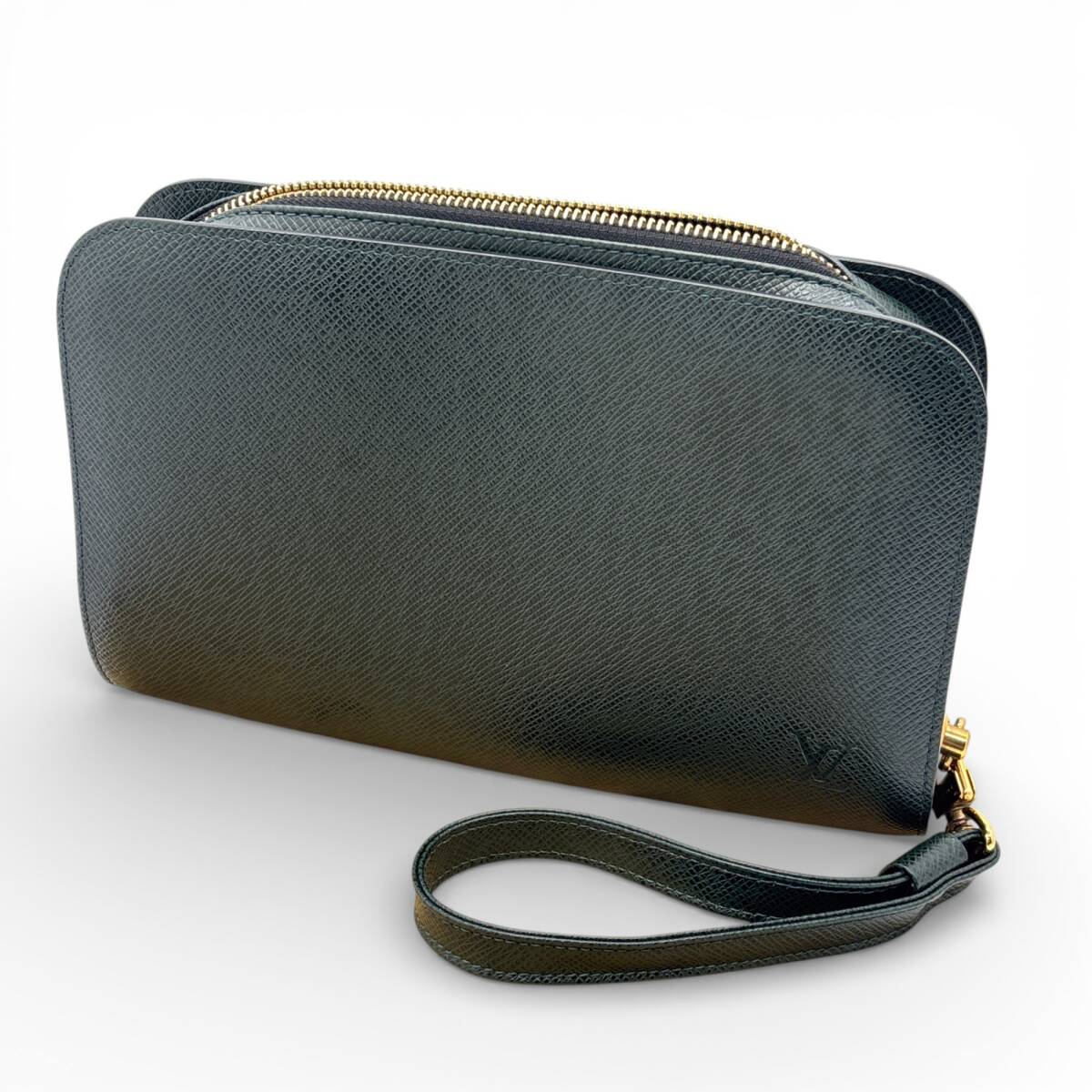 LOUIS VUITTON タイガ バイカル セカンドバッグ　エピセア グリーン