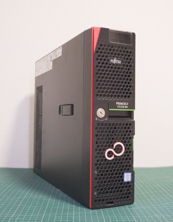 WDT0006 FUJITSU PRIMERGY TX1320 M4 / Xeon E-2124 3.30GHz / メモリ16GB / ストレージなし / OS無 / 光学ドライブなし / BIOS起動OK