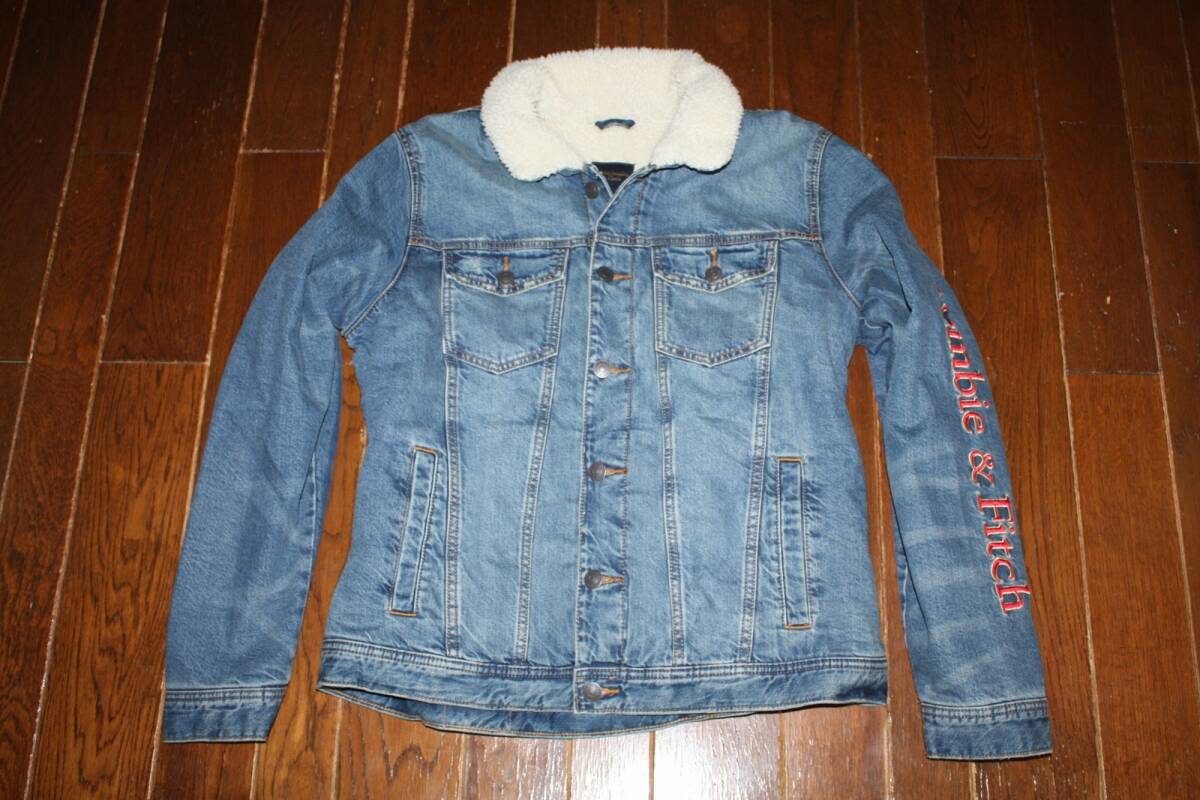 Abercrombie&Fitch ボア デニムジャケット XLサイズ 袖刺繍 バック刺繍 送料無料 送料込み アバクロ