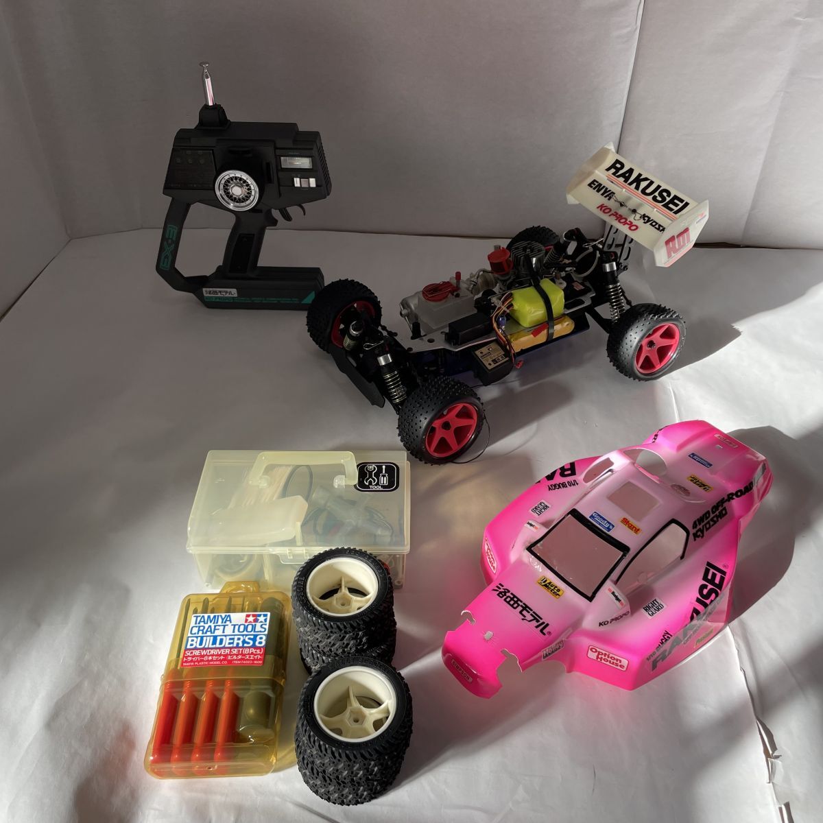 【ジャンク】KO PROPO 京商　洛西モデル ラジコンセット　車本体 送信機　替えタイヤ×4 ドライバー×8 ツールキット　動作未確認　/61-3-I