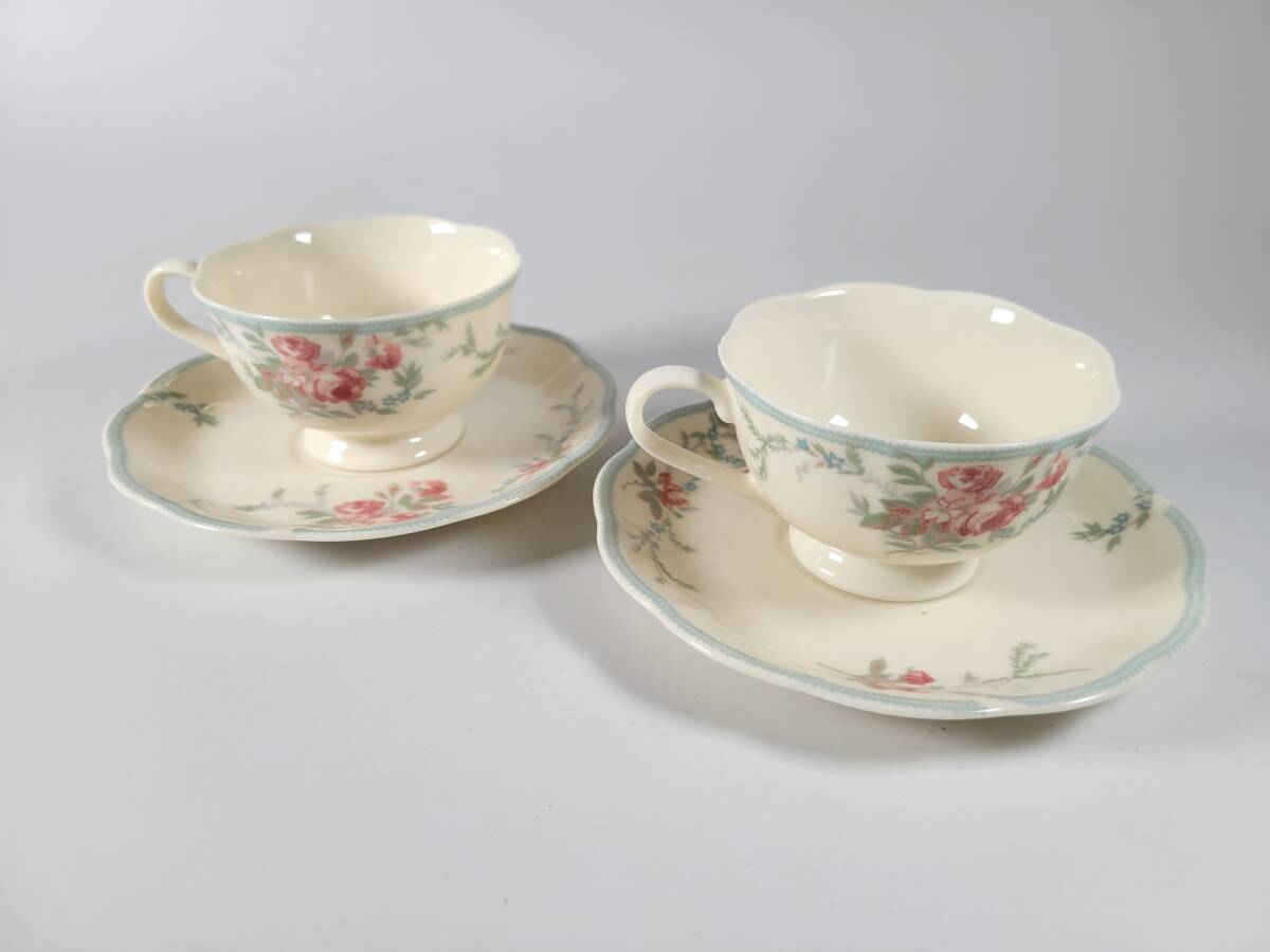  Laura Ashley（ローラ アシュレイ） Albertine（アルバーティン） 花柄 カップ＆ソーサー 2客セット