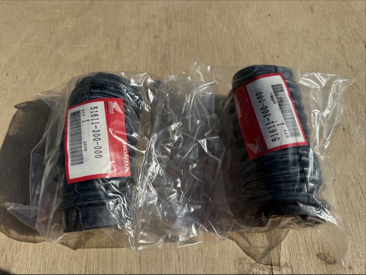 A6625 HONDACB750K0〜純正フロントフォークブーツ　NOS新品部品未開封品