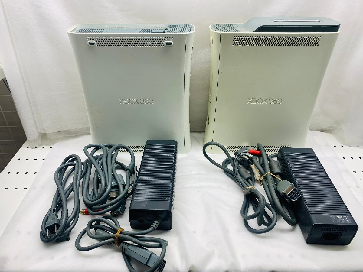 【通電確認、動作未確認】X box 360 ×2台　ゲーム機 電源コード等５本