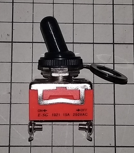 防水キャップ付き！2PシングルON-OFFトグルスイッチ1021（オルタネイト）250V/15A！
