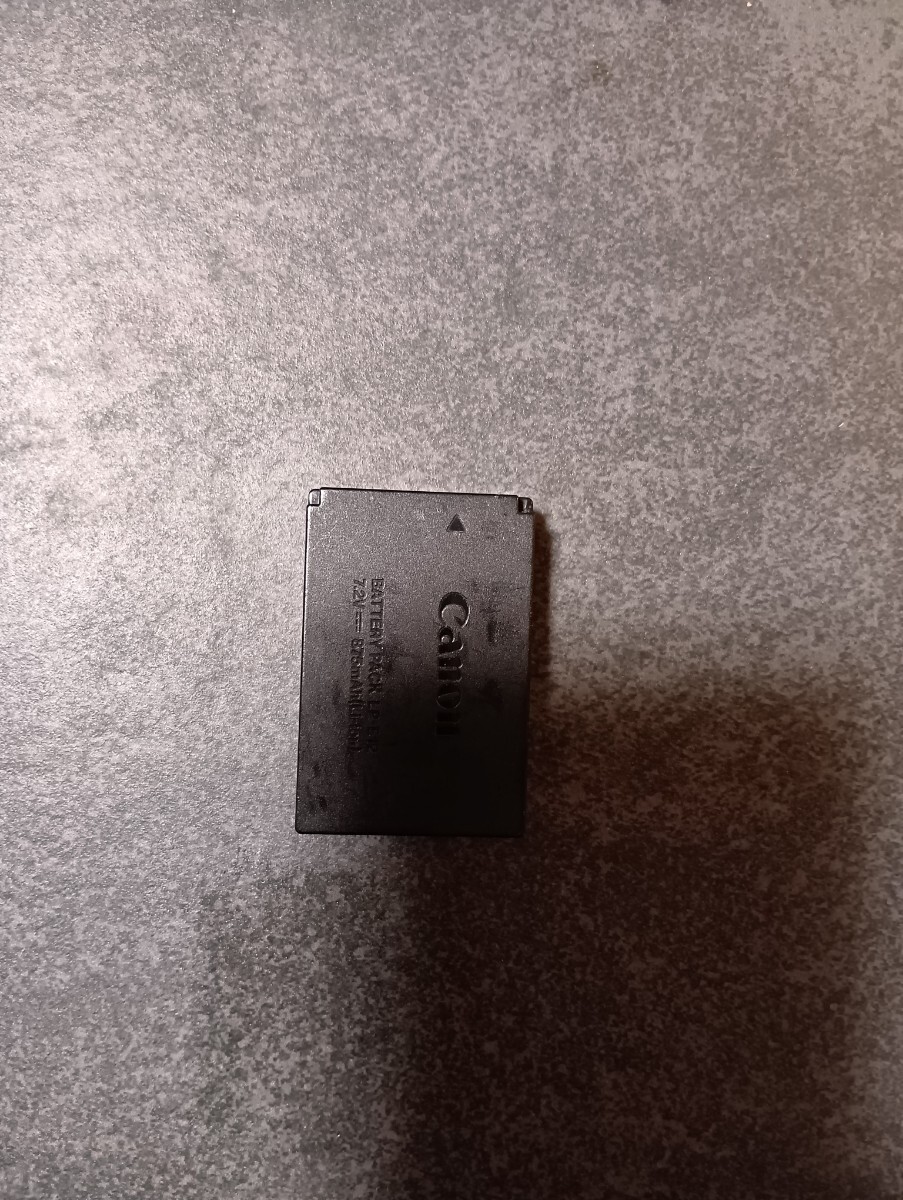 送料無料　　LP-E12 Canon キヤノン 純正品　バッテリー　　　J20