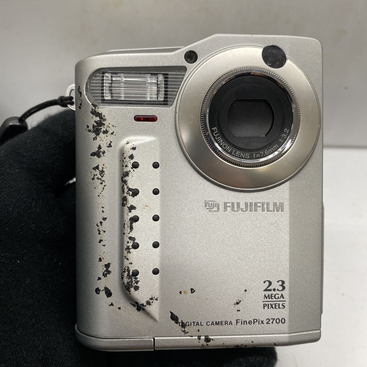 11yhR FUJIFILM デジカメ Finepix 2700 コンパクトデジタルカメラ 富士フィルム