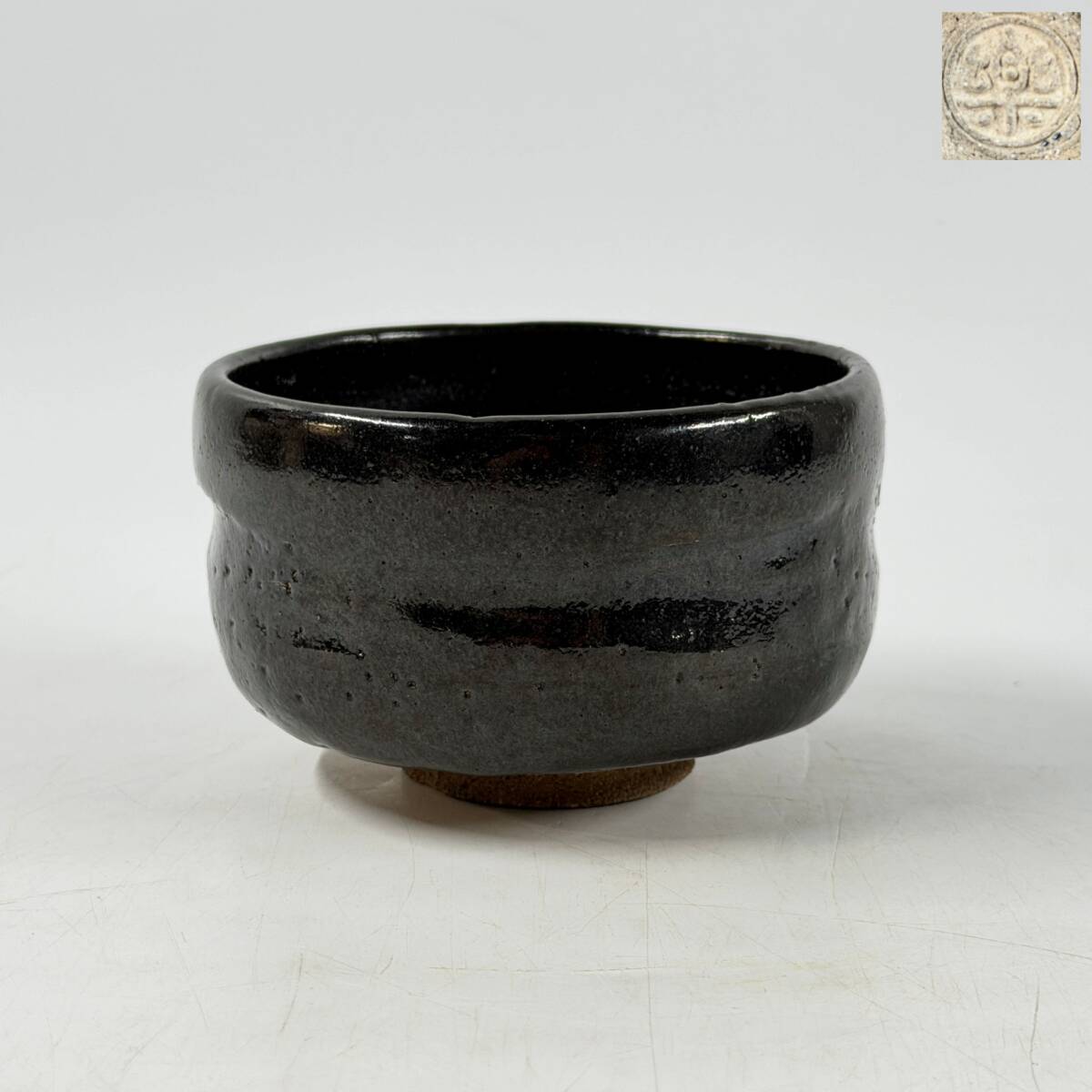 【62954Q】楽焼 楽吉左衛門銘 銘印在 窯印 黒楽茶碗 抹茶碗 茶道具 茶器 経年保管品 現状品
