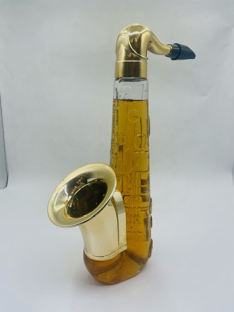 N44619▼未開栓 サントリーピュアモルトウイスキー山崎 内容量600ml 43％ サックス型 楽器ボトル SUNTORY YAMAZAKI 神奈川県限定販売