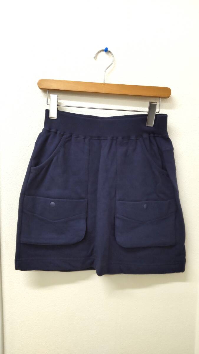 ☆☆CHUMS　チャムス　スウェットスカート　Mサイズ　アウトドア Navy