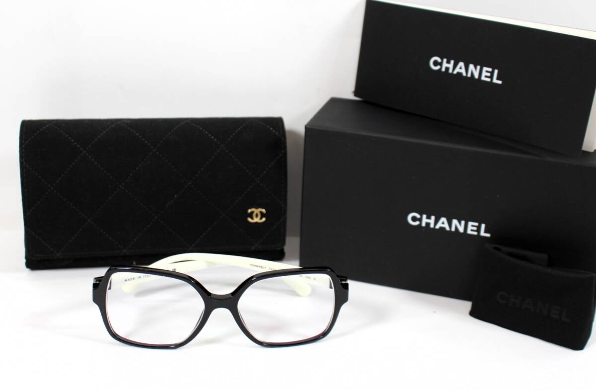 Y7099#◆美品◆CHANEL シャネル スクエア シェイプ オプティカル フレーム ブラック X ホワイト　＊レンズの詳細は分かりかねます