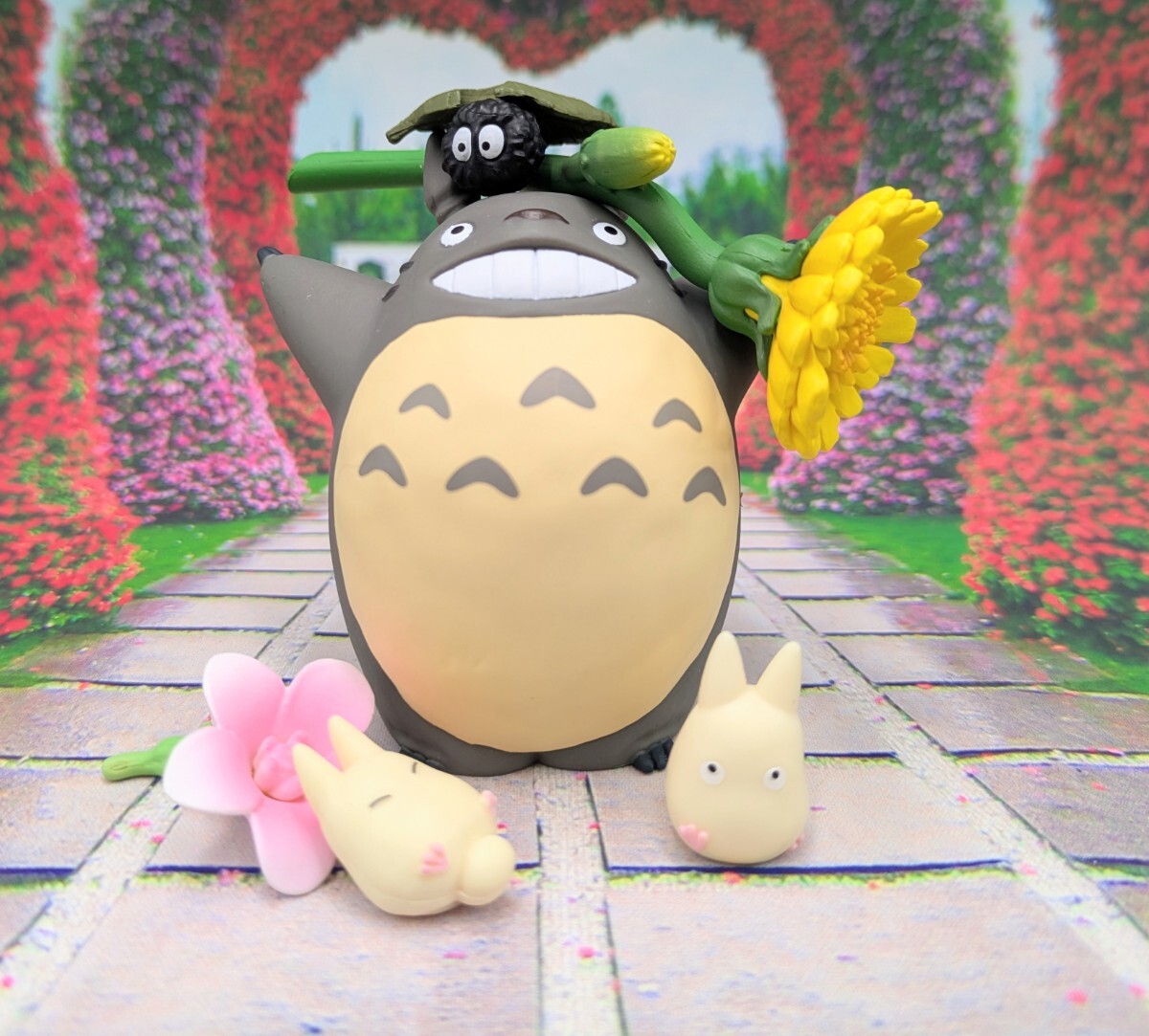 ジブリ　となりのトトロ　ミニフィギュア　7種セット