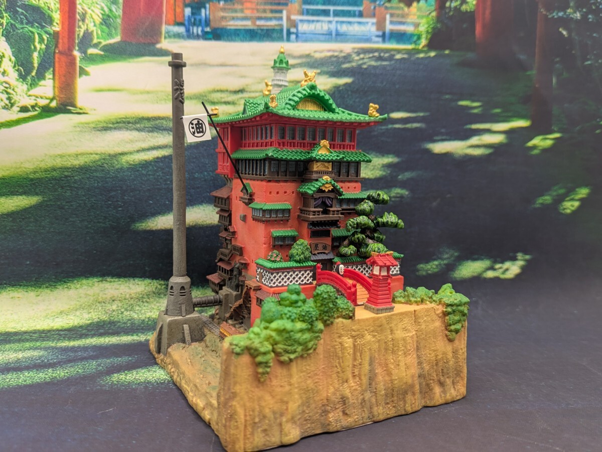 ジブリパーク限定　建物シリーズ　千と千尋の神隠し　油屋　ジオラマ　フィギュア　スタジオジブリ　カオナシ