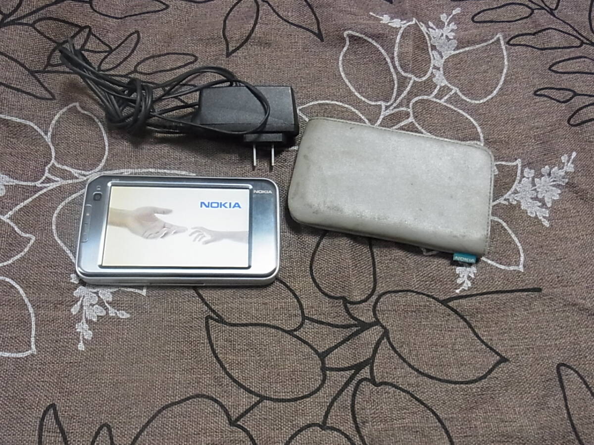 Nokia ノキア　N810