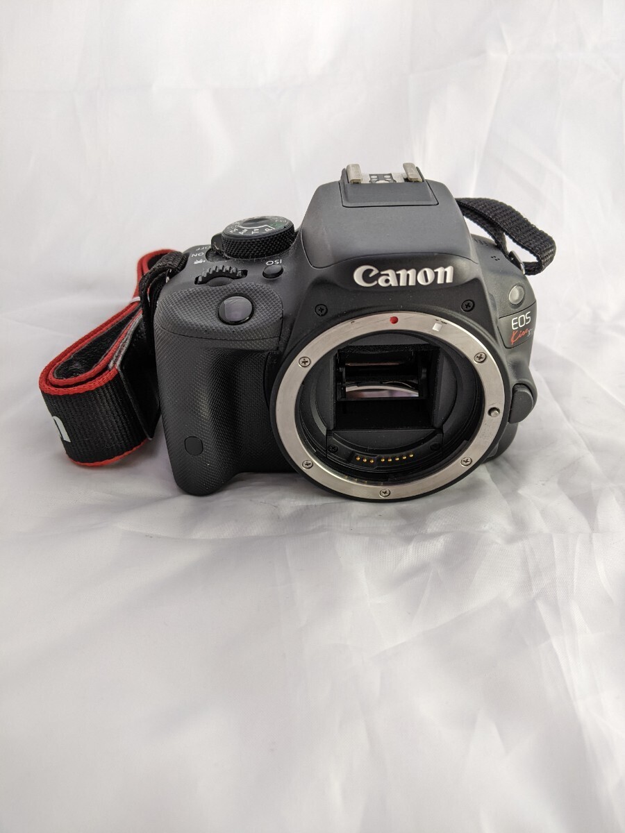 ★美品★キヤノン CANON EOS Kiss X7 ボディ デジタル一眼レフカメラ 電池付き♪　#01264　
