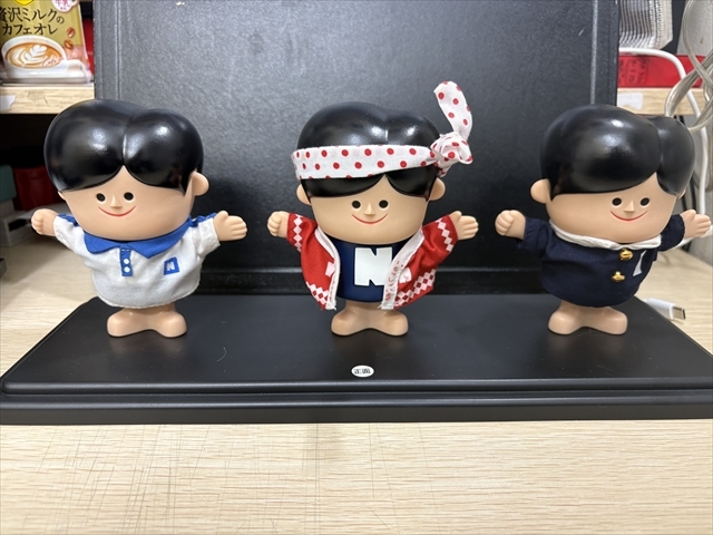 伊7979 復刻版 ナショナル坊や ソフトビニール人形 