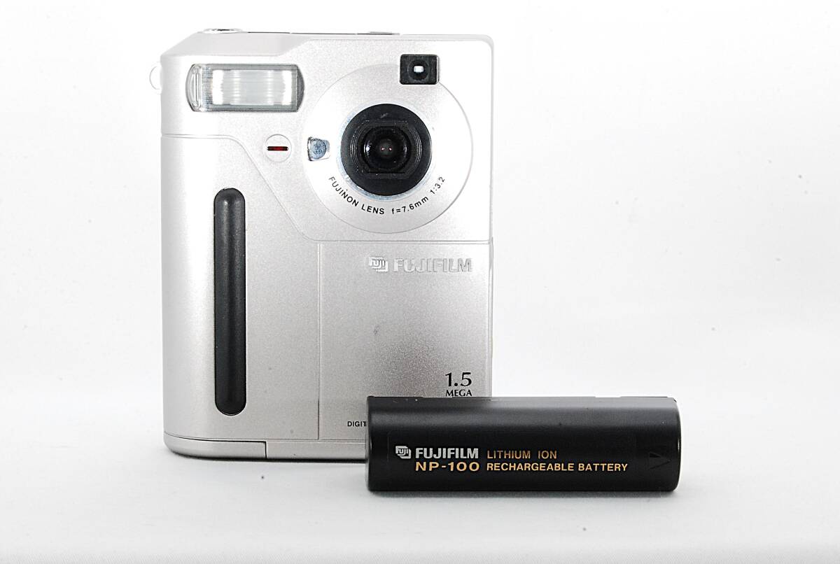 【外装美品】FUJIFILM Finepix 700 動作確認済 18939513