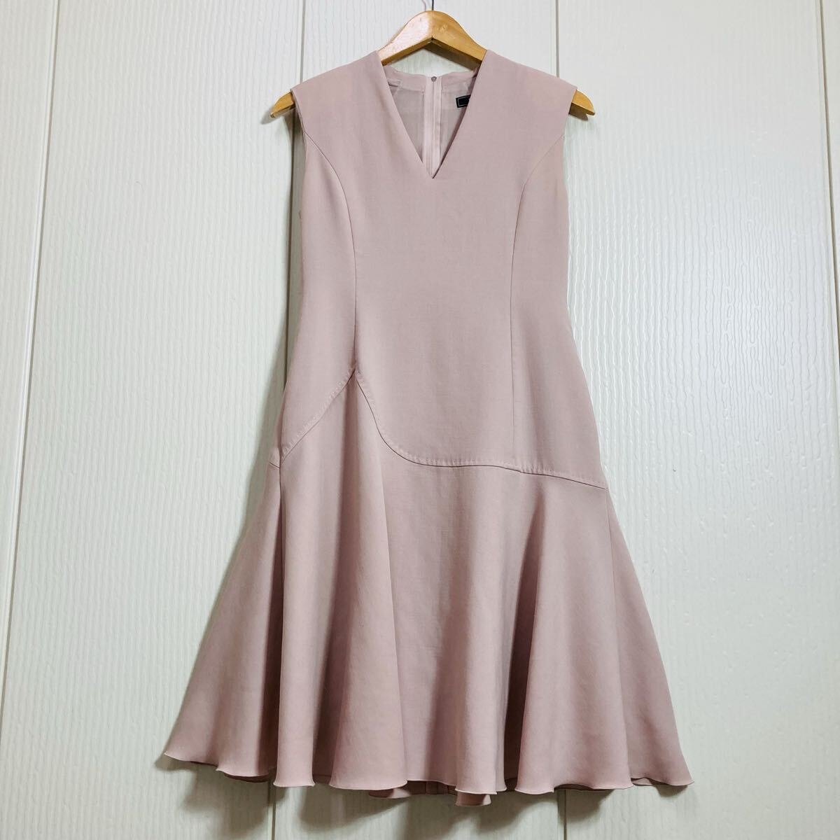292 FOXEY フォクシー リズムフレア ワンピース 40 ノースリーブ ウール ピンク バックジップ 近年 34163 日本製 60114F
