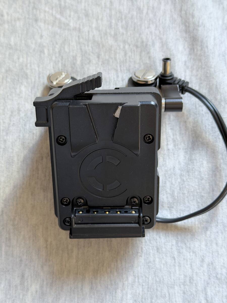 Core SWX SONY FX6 Vマウントバッテリーブラケット　　　　　　　ソニー Vマウント バッテリー マウント