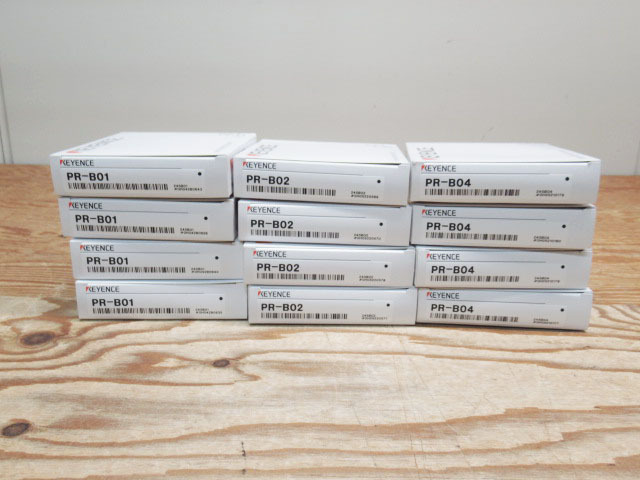 12点セット 新品未使用 KYENCE キーエンス PR-B01 PR-B02 PR-B04 フラット標準取付金具 背面取付金具 ミニスリム標準金具 管理8S0107G-A3