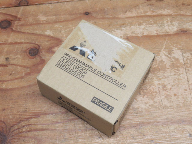 新品未使用 MITSUBISHI 三菱電機 FX3U-485ADP-MB 2018年製 シーケンサ 管理8S0117E-B2