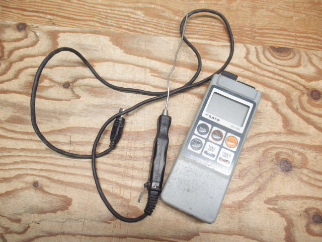 SATO 佐藤計量器 SK-1260 SK-S100K デジタル温度計 通電のみ確認済み 現状品 管理8S0126H-A4