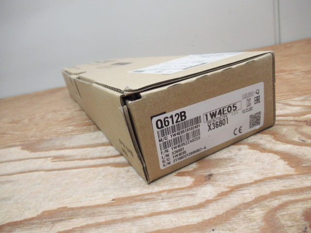 新品未使用 MITSUBISHI 三菱電機 Q612B 2019年製 ベースユニット 管理8S0127E-A7