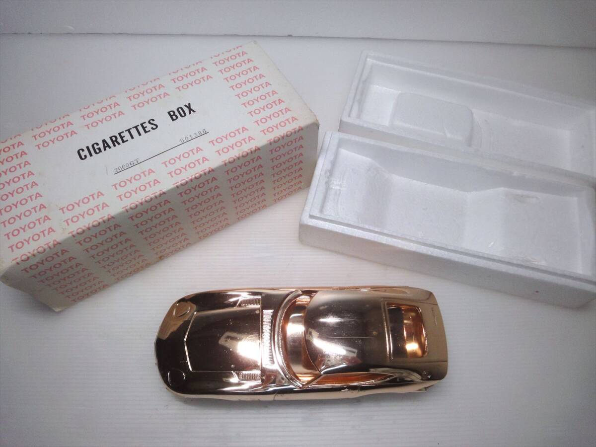j22-8M3628 / 【非売品】【当時もの】TOYOTA 2000GT CIGARETTES BOX ゴールド ★ シガレットケース シガーケース