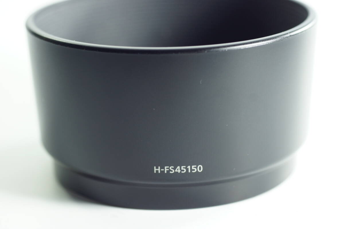 PH7群『おおむねキレイ』Panasonic H-FS45150 G VARIO 45-150mm F4.0-5.6 ASPH用 パナソニック レンズフード LENS HOOD