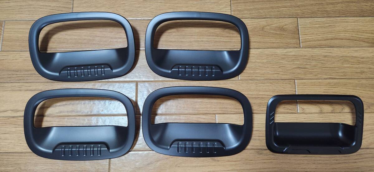 ミリタリー型ジムニーノマドJC74Wドアハンドルカバー周囲のみ黒