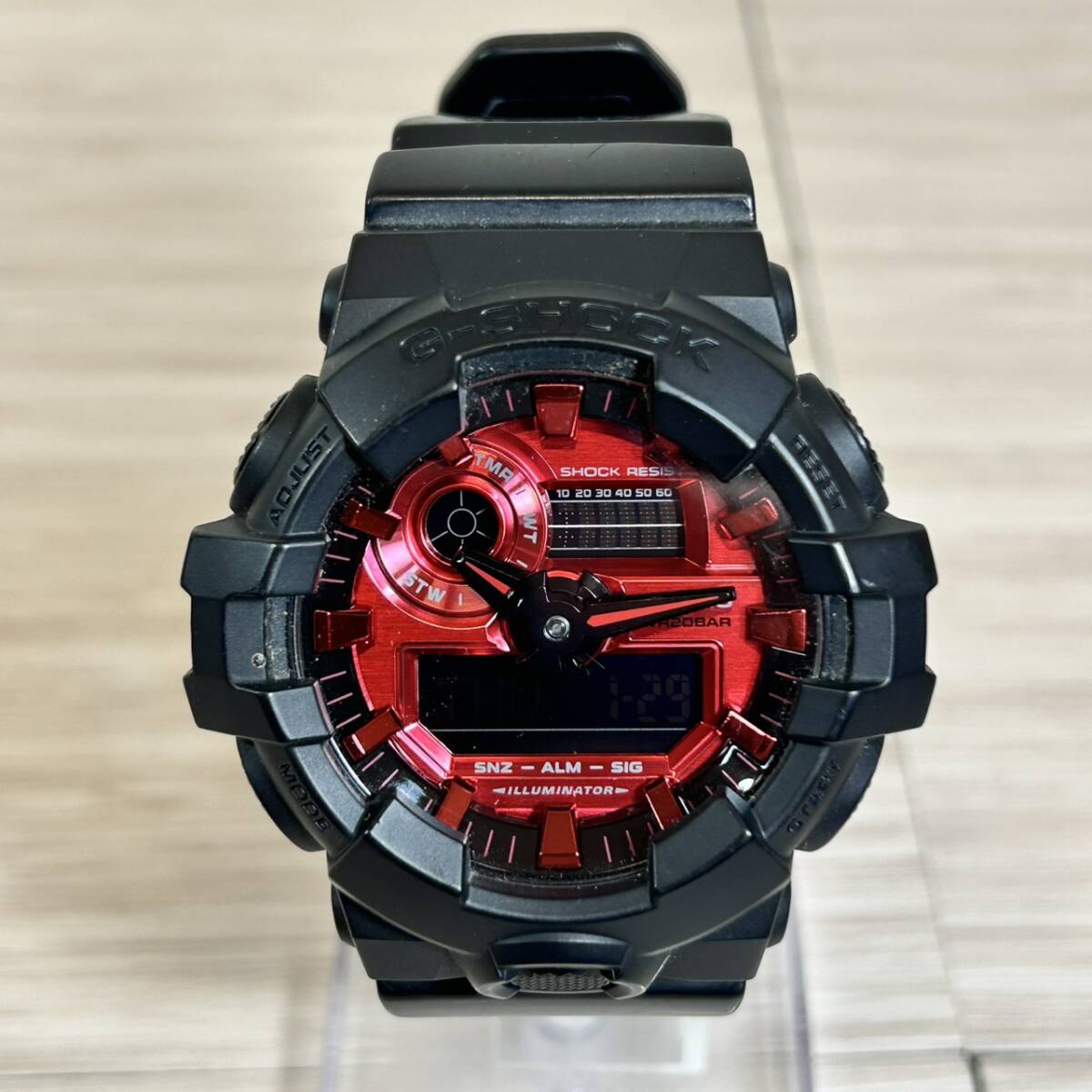●【MH-2125】中古稼働品 カシオ G-SHOCK GA700-AR ブラック×レッド スーパーイルミネーター ショックレジスト【レタパ可能】