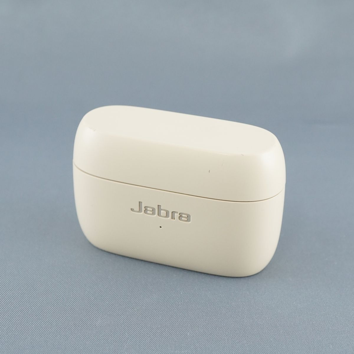 Jabra Elite 85t 充電ケースのみ USED美品 ジャブラ 完全ワイヤレスイヤホン 充電器 チャージングケース ベージュ 完動品 S V9283