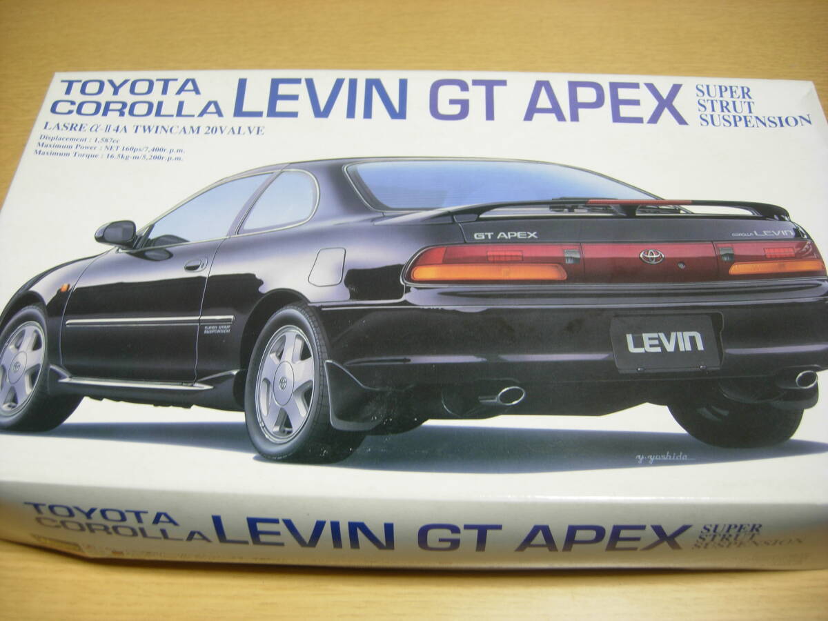 ハセガワ　１/２４　トヨタ・カローラレビンGT　APEX　AE１０１