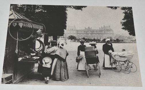絵葉書　 パリ１９００年　ルクセンブルグ公園　フランス製