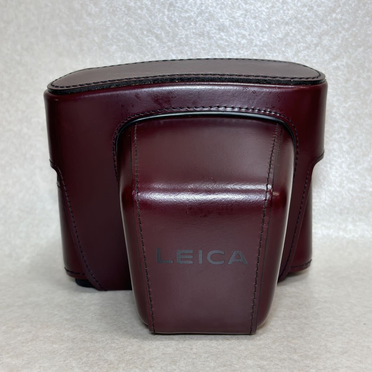 6 - 2 ）Leica ライカ カメラケース　型番不明（Leica Rシリーズ用の革ケース）