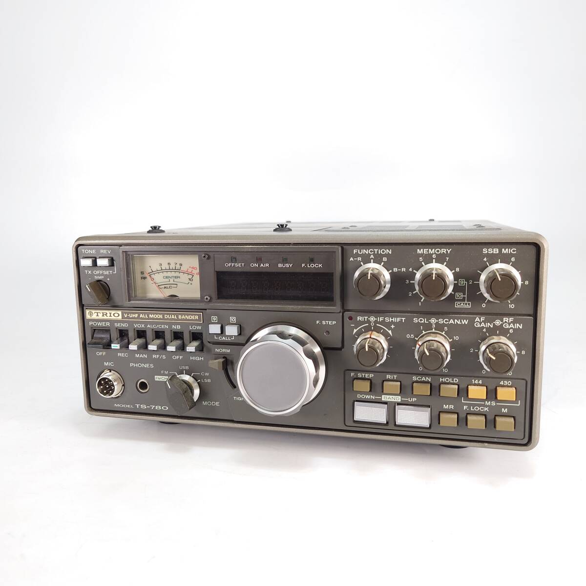  通電確認済 TRIO トリオ オールモード TS-780 アマチュア無線 無線機 レトロ 現状品