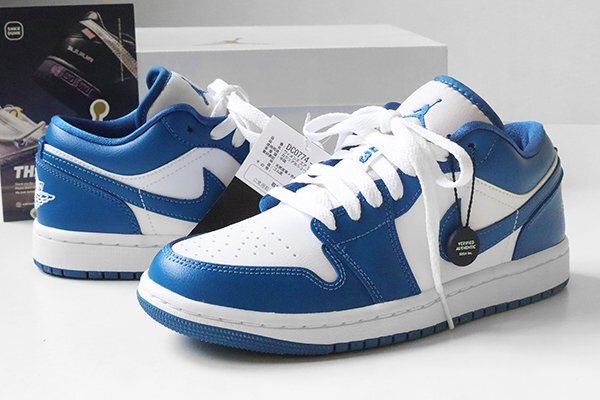 ★未使用 NIKE エアジョーダン 1 ロー 白/青 23.5cm *DC0774-114 WM Air Jordan 1 Low* ローカット スニーカー ナイキ ◆357/K-1