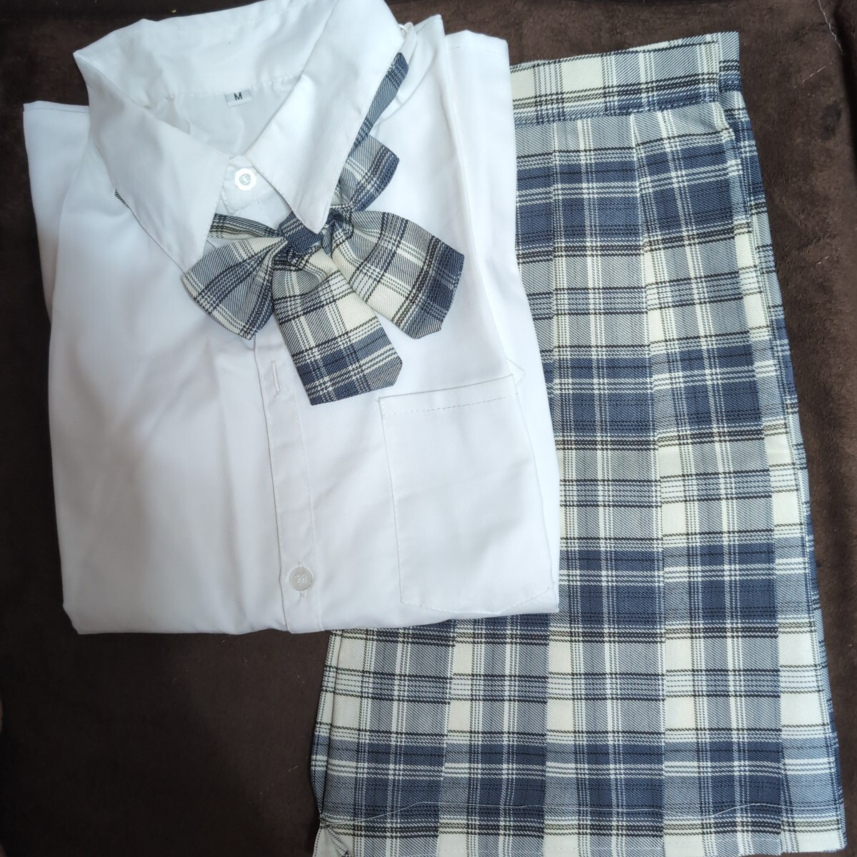 JK制服　コスプレ高校生　グレーホワイトチェック　３点セット　ワイシャツ半袖 サイズM 学生服