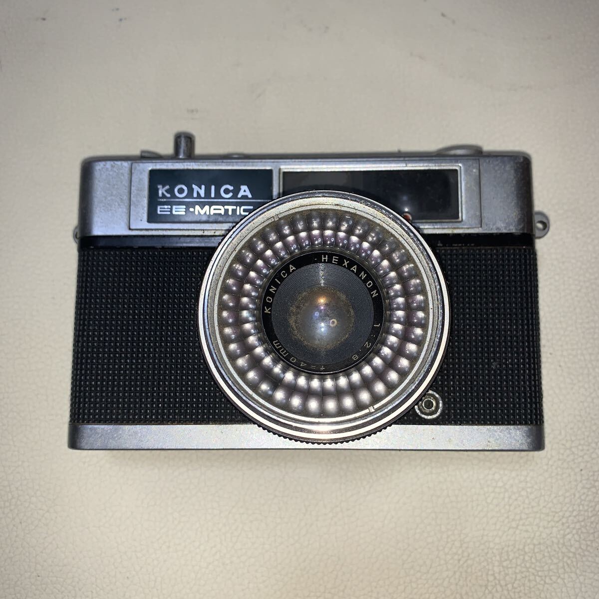 ☆IS-0118せ60 KONICA コニカ EE-MATIC フィルムカメラ 動作未確認☆